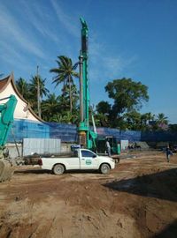 เครื่องตอกเสาเข็ม 8 - 30 รอบต่อนาทีสำหรับการก่อสร้างฐานรากความลึกเจาะ 43 เมตร