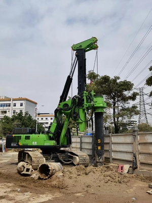 อุปกรณ์เจาะแบบหมุนไหวแบบไฮดรอลิกแบบสูง 320kN.M ทอร์ค 2000 กว้าง เครื่องเจาะไฮดรอลิกครอลเลอร์