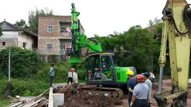 เครื่องตอกเสาเข็มไฮดรอลิกขนาดเล็กแบบยืดหยุ่นแรงบิดสูงสุด 40kN.M สูงสุด